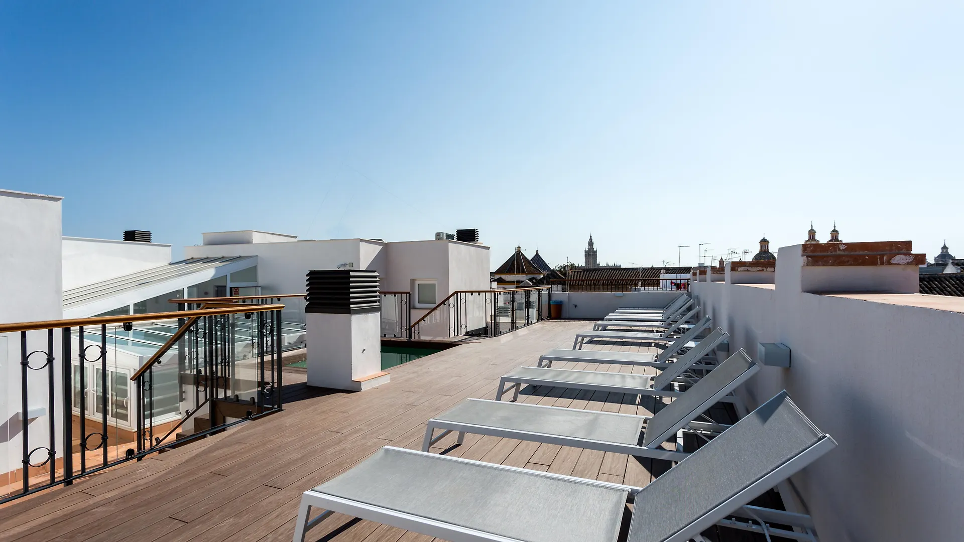 Apartamentos Lanza Sevilla 0*,  Spanien