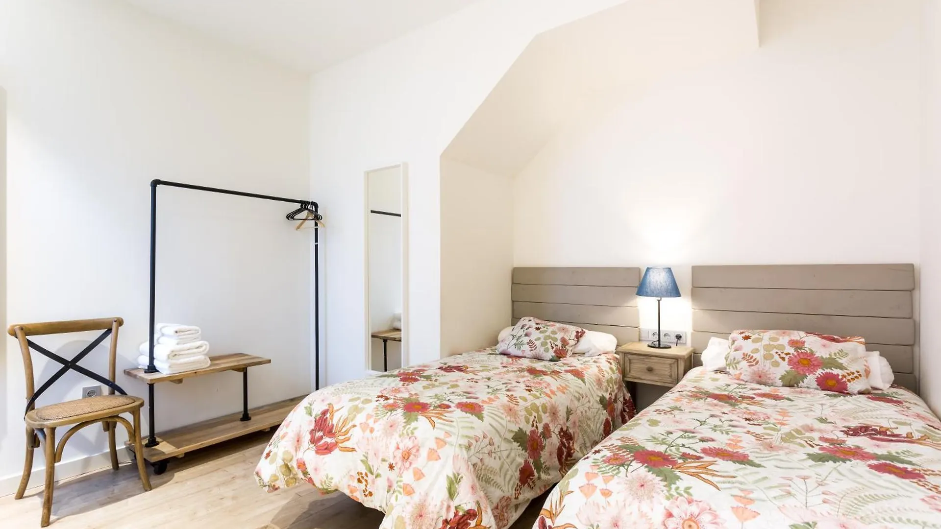 Apartamentos Lanza Seville Apartment