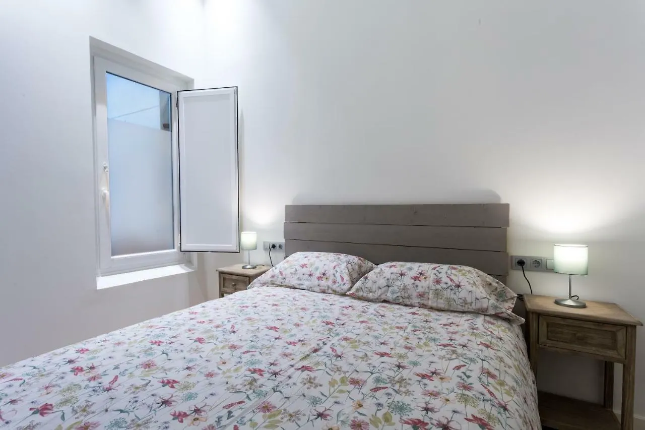 Apartment Apartamentos Lanza Seville Spain
