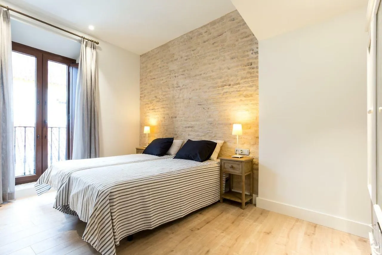 Apartamentos Lanza Seville 0*,