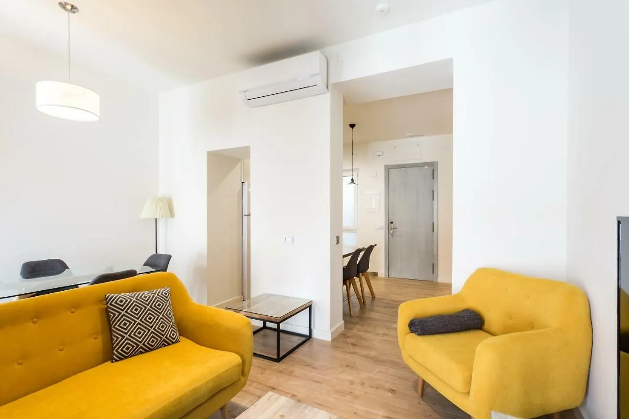 Apartamentos Lanza Seville 0*,  Spain