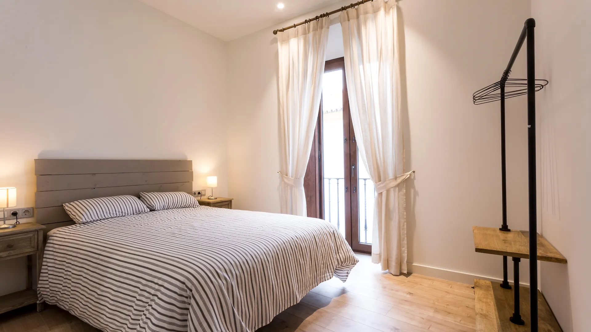 Apartamentos Lanza Seville 0*,