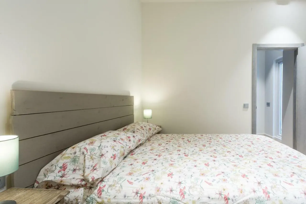 Apartamentos Lanza Seville 0*,  Spain